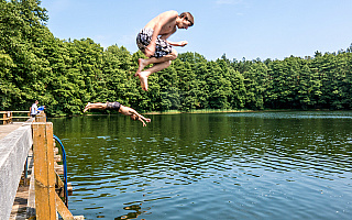 Pozytywny dzień sportów wodnych w Swobodnej