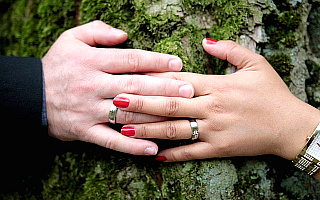 Nowe przepisy dotyczące ślubów, dowodów i imion