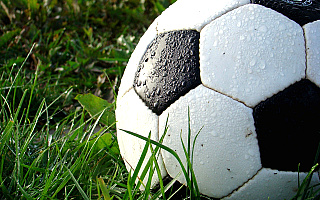 I liga piłki nożnej – 8. kolejka: przegrana z Dolcanem