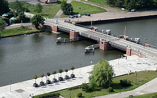 Przedłuża się remont Mostu Niskiego w Elblągu. Utrudnienia w żegludze
