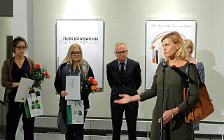 Trzy laureatki konkursu na plakat o Feliksie Nowowiejskim