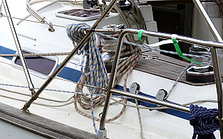 Na Wielkich Jeziorach Mazurskich kończy się letni sezon żeglarski. Wrzesień należy do studentów
