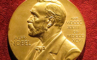 Trójka fizyków otrzymała Nagrodę Nobla