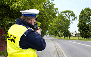 Około 5 tysięcy policjantów czuwa codziennie nad bezpieczeństwem na  drogach