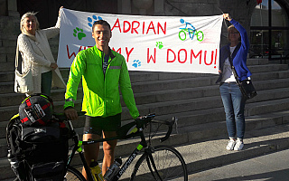Ponad 1400 km na rowerze w osiem dni, aby pomóc zwierzętom z olsztyńskiego schroniska