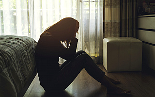 Ministerstwo Zdrowia przypomina: depresja dotyka ludzi w każdym wieku
