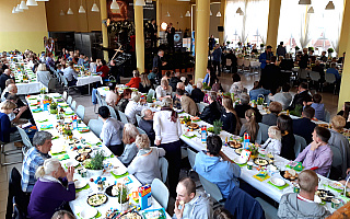 Wielkanocne śniadanie dla samotnych w Olsztynie. „Chcemy, żeby każdy z gości czuł się wyjątkowo”