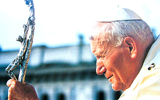 W 15. rocznicę śmierci wspominamy Jana Pawła II. Papież-Polak pielgrzymował także na Warmię i Mazury