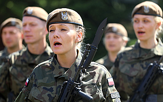 Coraz więcej kobiet zakłada mundur. Kolejna grupa terytorialsów złożyła przysięgę