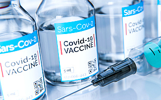 Ministerstwo Zdrowia: 208 nowych zakażeń koronawirusem, zmarła jedna osoba z COVID-19