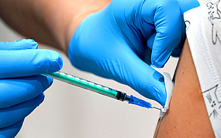 Mieszkańcy Ełku i okolic coraz częściej decydują się na szczepienie