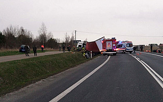 Tragiczny wypadek na krajowej 16 w okolicach Olsztyna. Zginęły dwie osoby