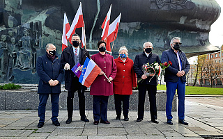 Ugrupowania lewicowe uczciły Święto Pracy. Uroczystości odbyły się m.in. w Olsztynie i w Elblągu