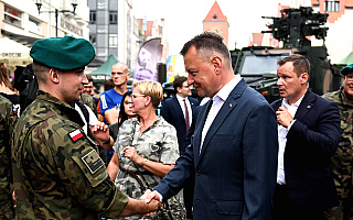 Szef MON w Elblągu: warto być częścią wielkiej wojskowej rodziny NATO