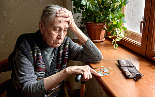 Wzrosło zadłużenie seniorów. Obecnie wynosi kilka miliardów złotych