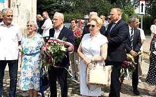 74. rocznica „Sprawy Elbląskiej”. Mieszkańcy uczcili pamięć ofiar stalinowskiego terroru