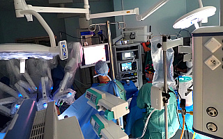 Specjalistyczny robot operacyjny w poliklinice. „Leczenie będzie bardziej skuteczne i małoinwazyjne”