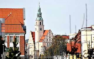 Wieża olsztyńskiego ratusza będzie podświetlona na niebiesko