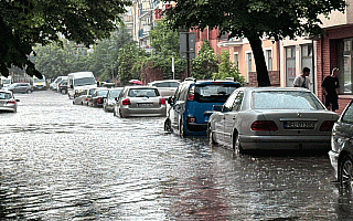 Ulice Ełku zalane. Woda sięgała kilkunastu centrymetrów