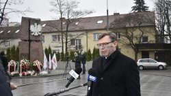 Olsztyn upamiętnił 39. rocznicę stanu wojennego