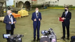 Premier Mateusz Morawiecki z wizytą na Warmii i Mazurach