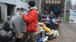 Zima z Pupilem - przekazanie darów schronisku w Iławie (24.11.2021)