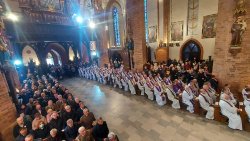 Uroczystości pogrzebowe arcybiskupa seniora Edmunda Piszcza (27-28.03.2022)