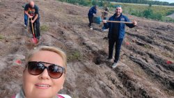 Sadzenie lasu na 70-lecie Radia Olsztyn