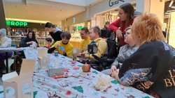 Świąteczne malowanie ozdób z Radiem Olsztyn