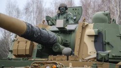 Armatohaubice K9 na poligonie w Węgorzewie