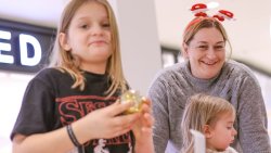 Malowanie ozdób świątecznych z Radiem Olsztyn [9.12.2023]