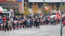Marsz z flagą uliacami Olsztyna [11.11.2024]