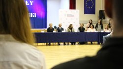 Orkągły stół uczniowski w Olsztynie [9.01.2025]