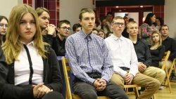 Orkągły stół uczniowski w Olsztynie [9.01.2025]