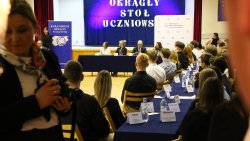 Orkągły stół uczniowski w Olsztynie [9.01.2025]