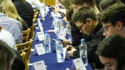 Orkągły stół uczniowski w Olsztynie [9.01.2025]