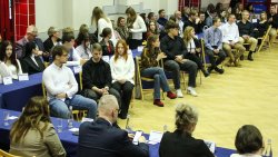 Orkągły stół uczniowski w Olsztynie [9.01.2025]