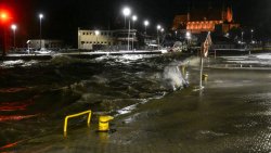 Frombork walczy z wodą z Zalewu Wiślanego [30.12.2025]