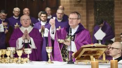 Pogrzeb biskupa Juliana Wojtkowskiego [07.03.2026]