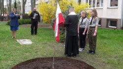 Uroczystość posadzenia Dębu Katyńskiego