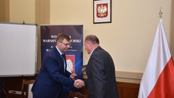 Podpisanie umów na budowe dróg gminnych i powiatowych