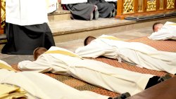 Święcenia prezbiteratu w olsztyńskiej katedrze