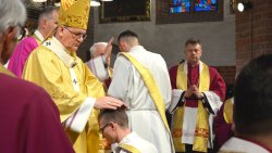 Święcenia prezbiteratu w olsztyńskiej katedrze