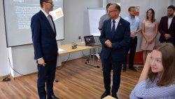 Prmier Mateusz Morawiecki na spotkaniu z młodzieżą z Ukrainy, Białorusi i Litwy