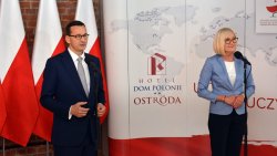 Prmier Mateusz Morawiecki na spotkaniu z młodzieżą z Ukrainy, Białorusi i Litwy