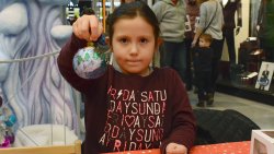 Malowanie bombek w Galerii Warmińskiej