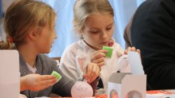 Ostróda - Malowanie bombek z Radiem Olsztyn