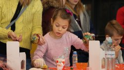 Ostróda - Malowanie bombek z Radiem Olsztyn