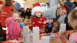 Ostróda - Malowanie bombek z Radiem Olsztyn