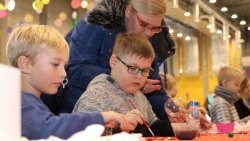 Ostróda - Malowanie bombek z Radiem Olsztyn